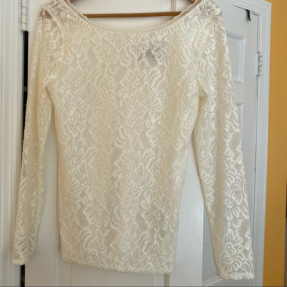 White House Black Market Cream Lace Top - NWOT - Perfect for the holidays!